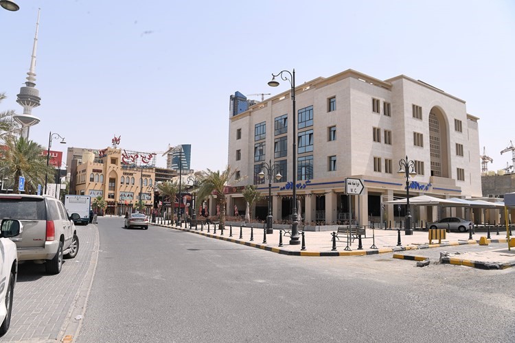 عمارات توقفت الأنشطة والأعمال المختلفة فيها بسبب كورونا