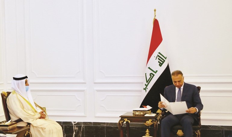 مبعوث صاحب السمو يسلم رئيس الوزراء العراقي رسالة صاحب السمو
