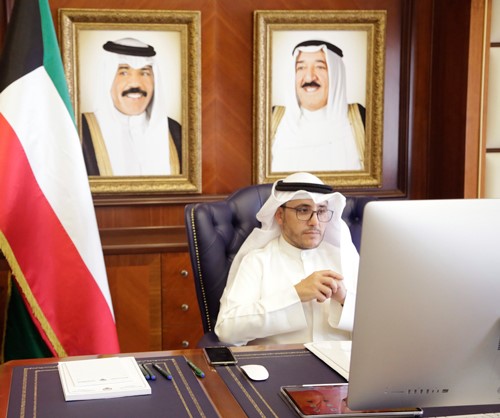 استقبال المراجعين بالوزارات بعد أسبوعين من الدوام عند الضرورة.. وبموعد