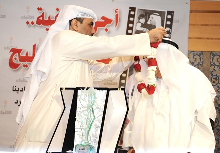 احتفاء الأنباء به بعد عودته من رحلة العلاج الأولى في ٢٠١٢