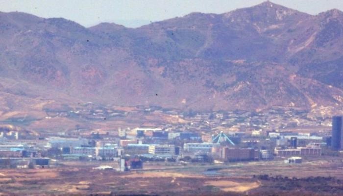كوريا الشمالية تفجّر مكتب الارتباط مع جارتها الجنوبية بمدينة كايسونغ الحدودية