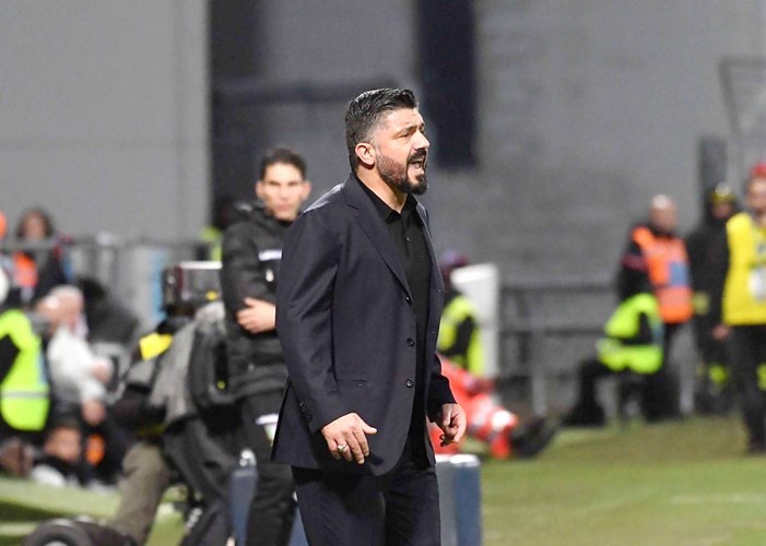 «السيدة» ونابولي.. صراع على الكأس في روما«السيدة» ونابولي.. صراع على الكأس في روما