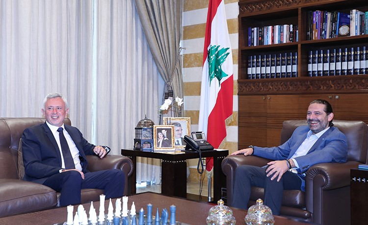 الرئيس سعد الحريري مستقبلا رئيس "تيار المرده" سليمان فرنجية في بيت الوسط    (محمود الطويل)