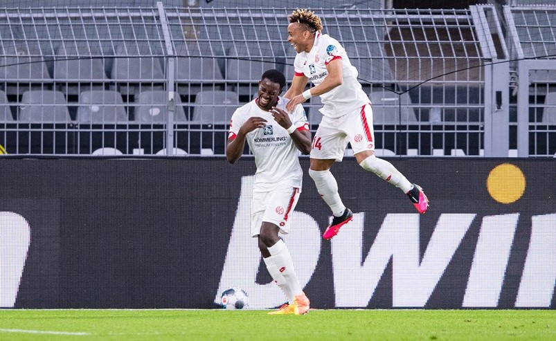 ماينز يُسقط دورتموند.. ولايبزيغ يرفض الهدية