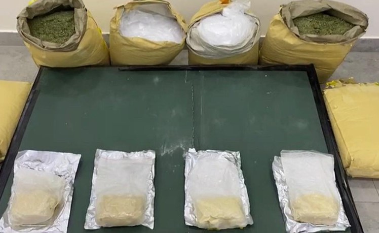 بالفيديو.. «الأمن الجنائي» يُحبط ضخ 78 كيلو كميكيال وبودرة الترامادول للسوق المحلي بالتنسيق مع «الجمارك»