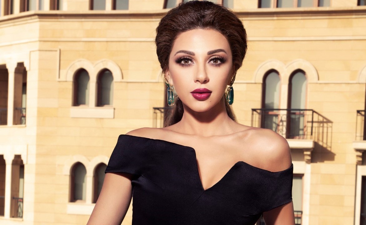 ظهور نادر لزوج ميريام فارس في يوم الأب