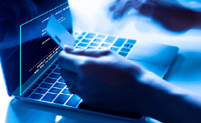 أسلوب جديد لسرقة تفاصيل البطاقات المصرفية للمتسوقين عبر الإنترنت