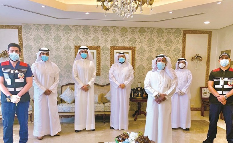 الشيخ د. باسل الصباح مع ممثلي جمعية طب الاسنان