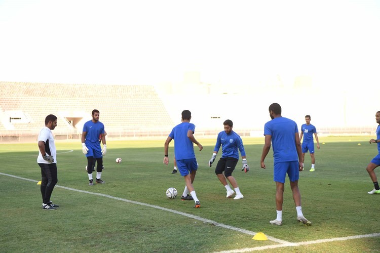 تدريب نادي كاظمة      	(محمد هاشم)