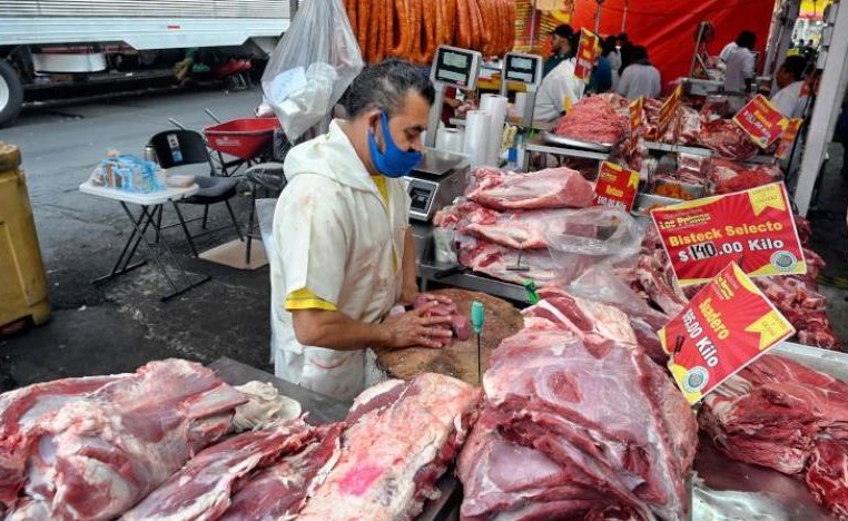 بلومبرغ: كورونا وراء أكبر تراجع في أكل اللحوم في العالم منذ عقود