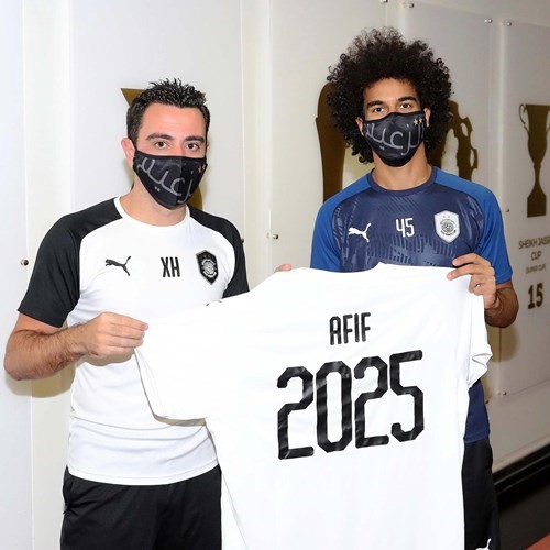 السد القطري يوقع عقدا جديدا مع أكرم عفيف