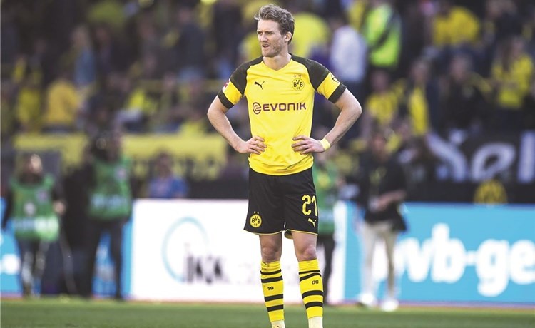 شورله يغادر دورتموند وغياب طويل لشميلزر