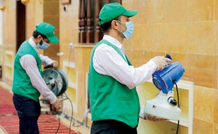 تعقيم مساجد مكة المكرمة بتقنية تقضي على الفيروسات في 30 ثانية