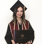 نايا قسيس