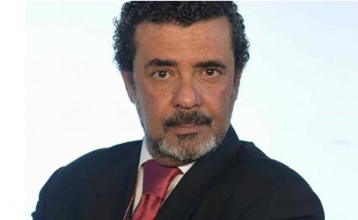 فنان مصري يهدد بفضح سيدة تحرشت به على مواقع التواصل