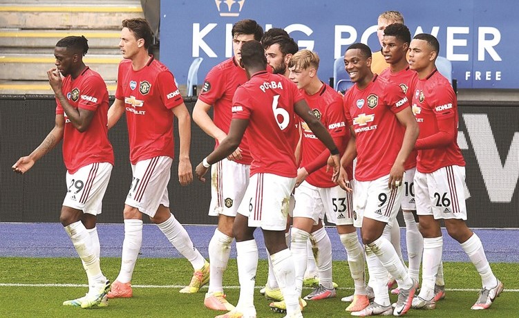 «الشياطين» و«البلوز» إلى «الأبطال».. وليستر وتوتنهام في «يوروبا ليغ»