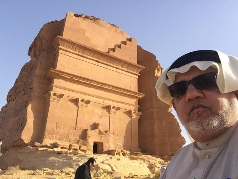 سعودي يوثق معالم السيرة النبوية في 1000 رحلة
