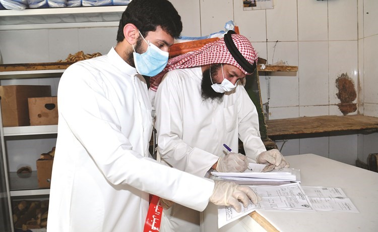 صورة ارشيفية لتحرير احدى المخالفات