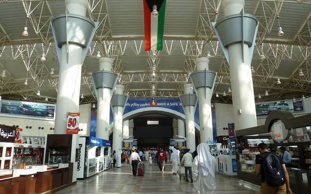 المطار يستأنف رحلاته التجارية السبت وفق اشتراطات السلطات الصحية