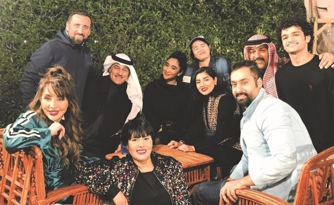 الزعبي مع نجوم مسلسل جنة هلي