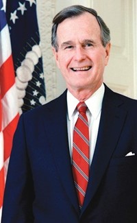  الرئيس جورج بوش الأب