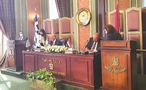 جانب من مراسم توقيع اتفاق حول تعيين المنطقة الاقتصادية الخالصة بين مصر واليونان