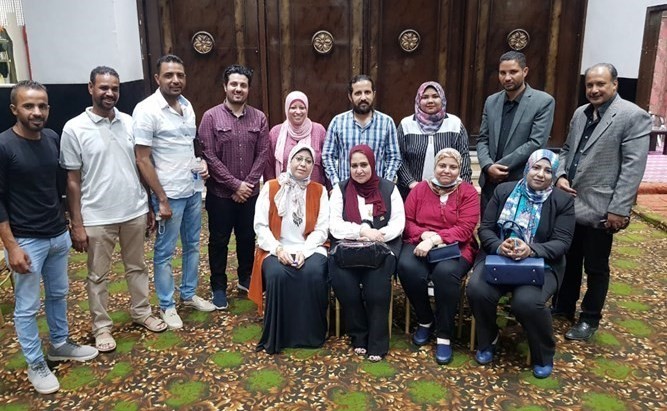 صورة جماعية لعدد من أعضاء ومؤسسي اتحاد شباب قنا