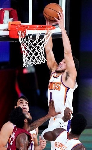 فينيكس يواصل التألق في الـ« NBA »