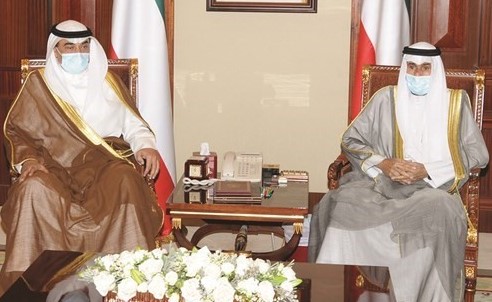 سمو نائب الأمير وولي العهد خلال استقباله سمو الشيخ صباح الخالد