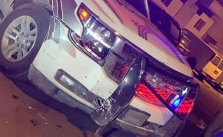 الدورية وقد تعرضت لتلفيات في مقدمتها