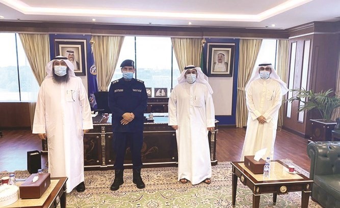 الفريق عصام النهام متوسطا العتل والسبيعي والعتيبي