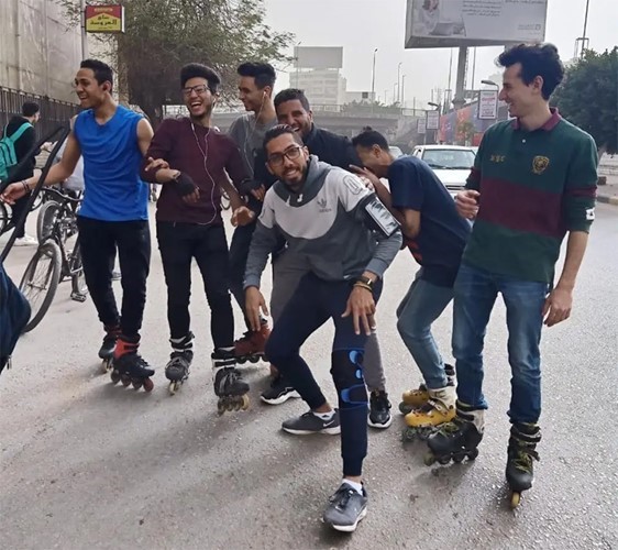 بالفيديو.. رياضة جديدة تغزو شوارع مصر