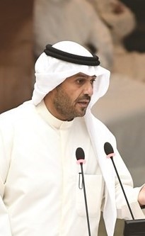 نائب رئيس الوزراء ووزير الداخلية أنس الصالح(هاني الشمري)