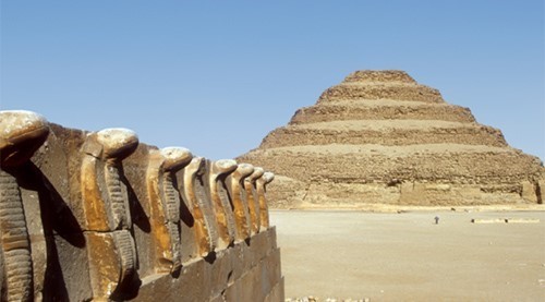 وثائقي يكشف عن اكتشاف لم يسبق له مثيل في مصر أثناء البحث عن قبر كليوباترا