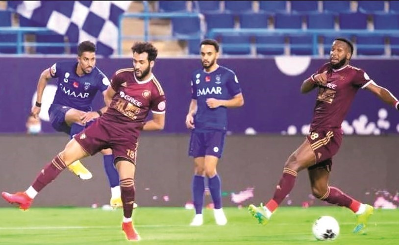 الهلال يقترب من اللقب.. والنصر يستقرّ «ثانياً»