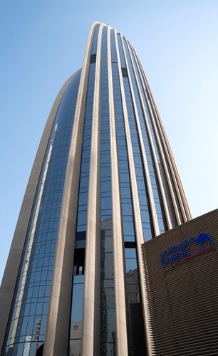 «الوطني» سابع أكبر بنك خليجي بأصول 96.5 مليار دولار