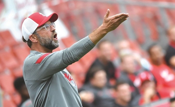 ليفربول وأرسنال يتصارعان على «الدرع» غداً