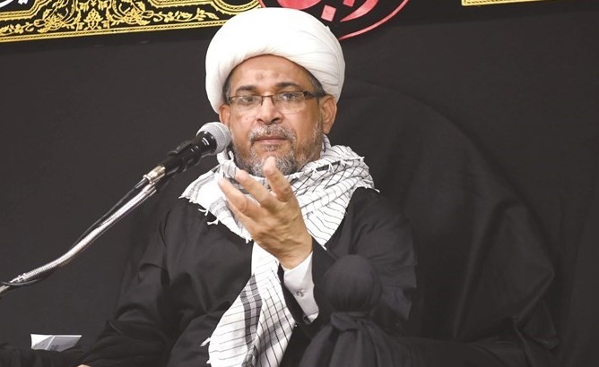 الشيخ محمد الصالح خطيبا في حسينية الإمام موسى الكاظم