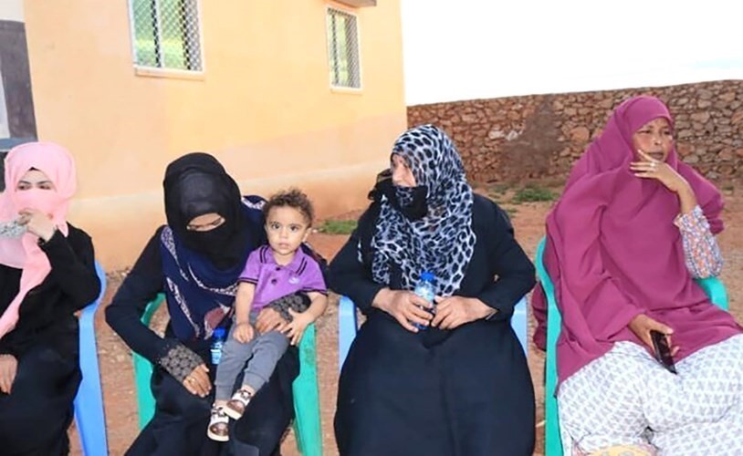 صورة نشرها موقع الصومال الجديد للاجئات سوريات وصلن الى الصومال مع عائلاتهن