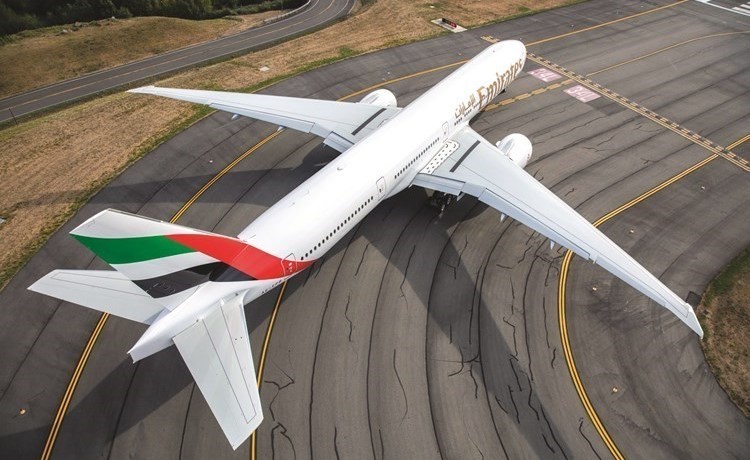 «طيران الإمارات» تستأنف رحلاتها إلى عمّان