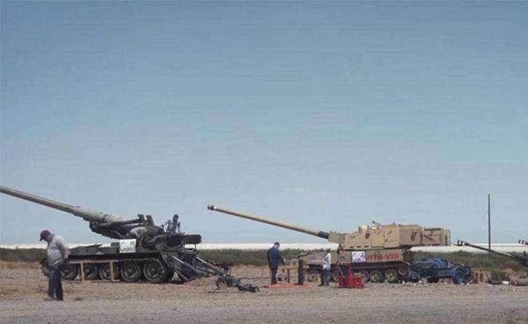 فيديو لتجربة قد تغير القواعد.. مدفع أميركي يسقط صاروخ كروز