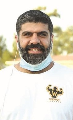 مصطفى عزيز