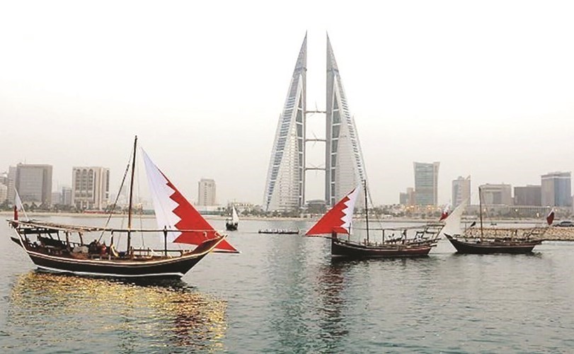 البحرين تتحمل فواتير المرافق وترجئ مدفوعات قروض المواطنين
