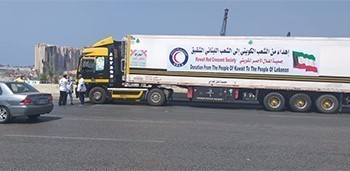 6 شاحنات من الكويت إلى لبنان محمّلة بالمستلزمات الطبية والعينية