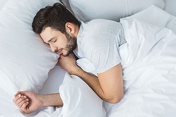 دراسة جديدة تؤكد الدور الحيوي للنوم في بناء المخ والحفاظ عليه