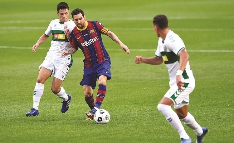 فياريال يتفوق على إيبار وفالنسيا يخسر للمرة الأولى.. و«البرسا» يفوز بكأس غامبر