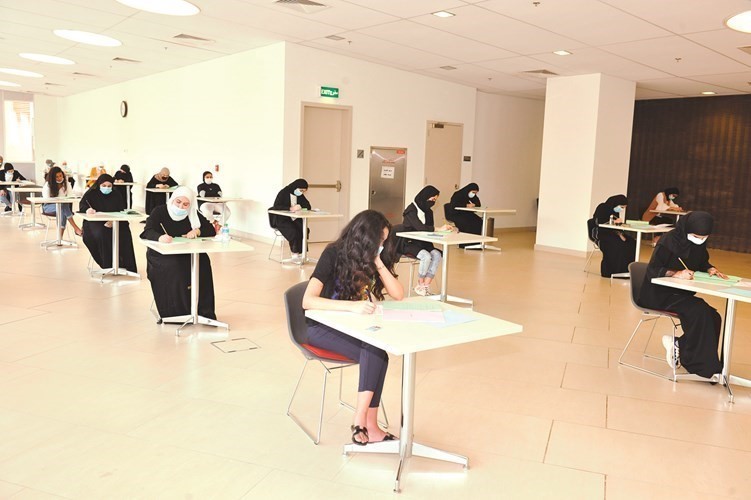 جامعة الكويت استقبلت طلبة الثاني عشر لأداء اختبارات القدرات الأكاديمية 2019/2020