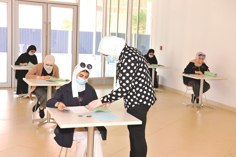جامعة الكويت استقبلت طلبة الثاني عشر لأداء اختبارات القدرات الأكاديمية 2019/2020