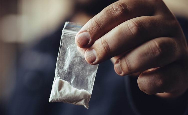 الكوكايين متوفرة في أوروبا أكثر من أي وقت مضى.. وكوفيد أنعش خدمات التوصيل المنزلي