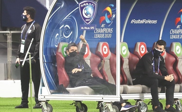 مدرب الهلال لوشيسكو يجلس على مقاعد البدلاء بدون احتياطيين